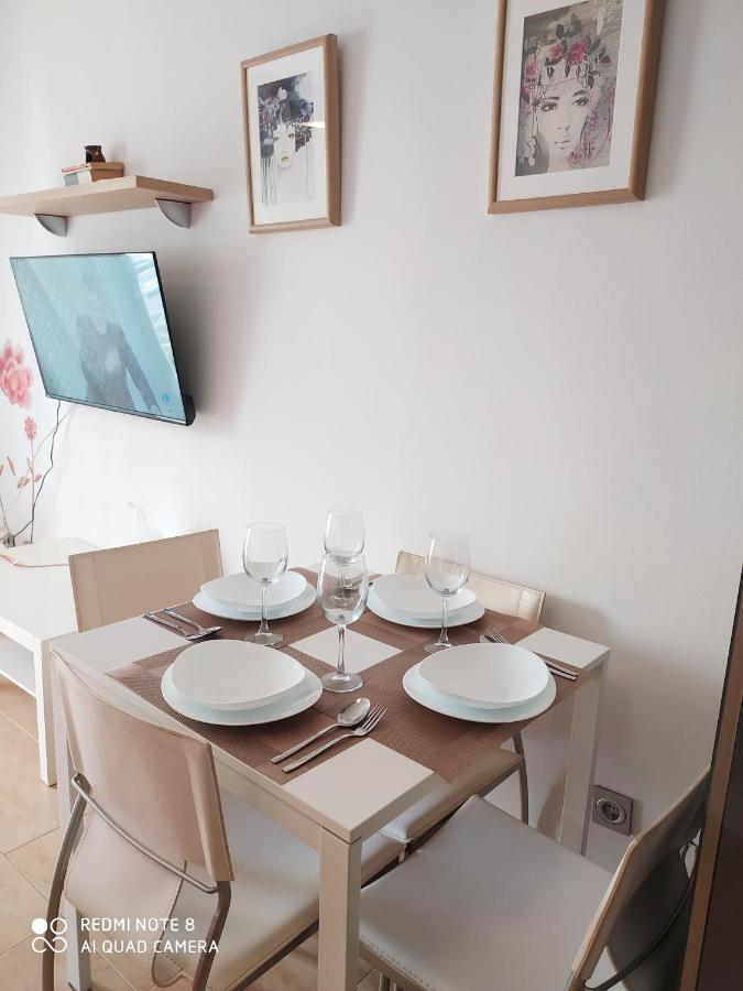 Apartamento playa con vistas al mar Torre Del Mar Exterior foto