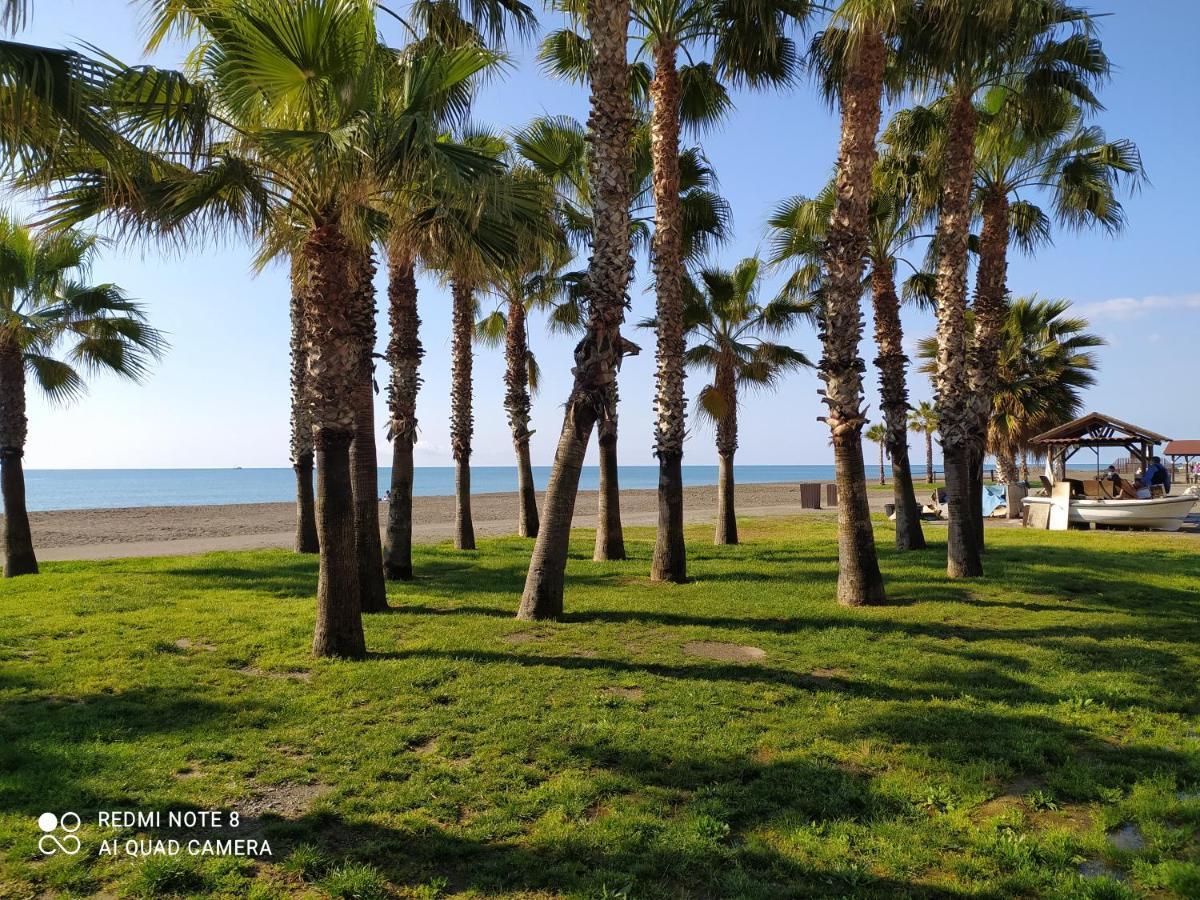 Apartamento playa con vistas al mar Torre Del Mar Exterior foto