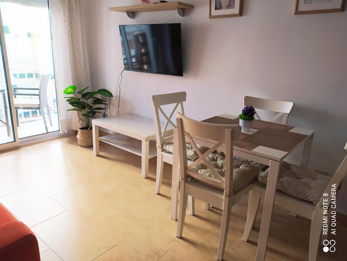 Apartamento playa con vistas al mar Torre Del Mar Exterior foto